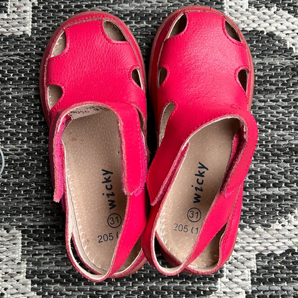 Boys sandals